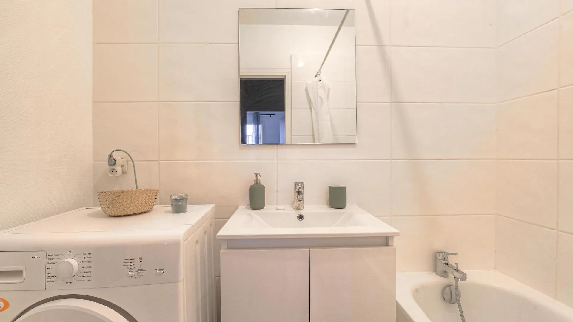 Charcot Appartment Lyon France