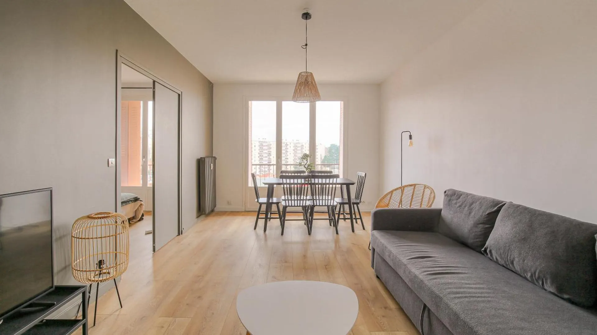 Charcot Appartment Lyon 0*,